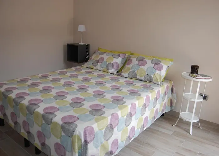 Vieni In Calabria Casa Vacanze 度假居 维博瓦伦蒂亚